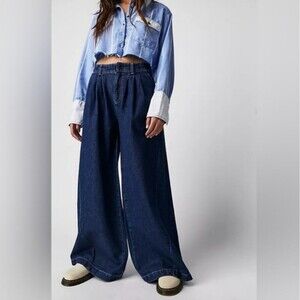 NWT Free People Equinox Wide Leg Dark Wash Jeans Size 24